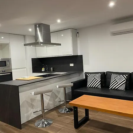 Luxury Views Apartmán