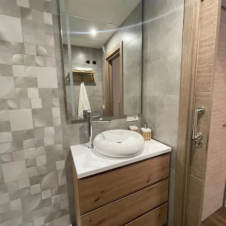 Luxury Views Apartment