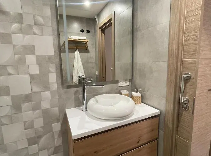 Luxury Views アパート