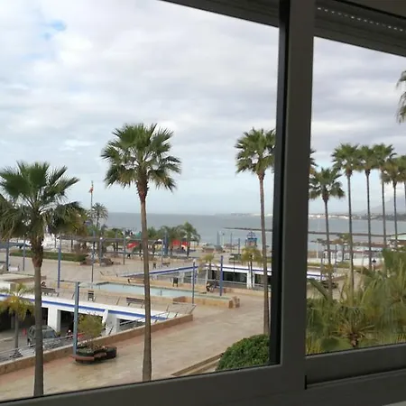 Luxury Views Apartman *